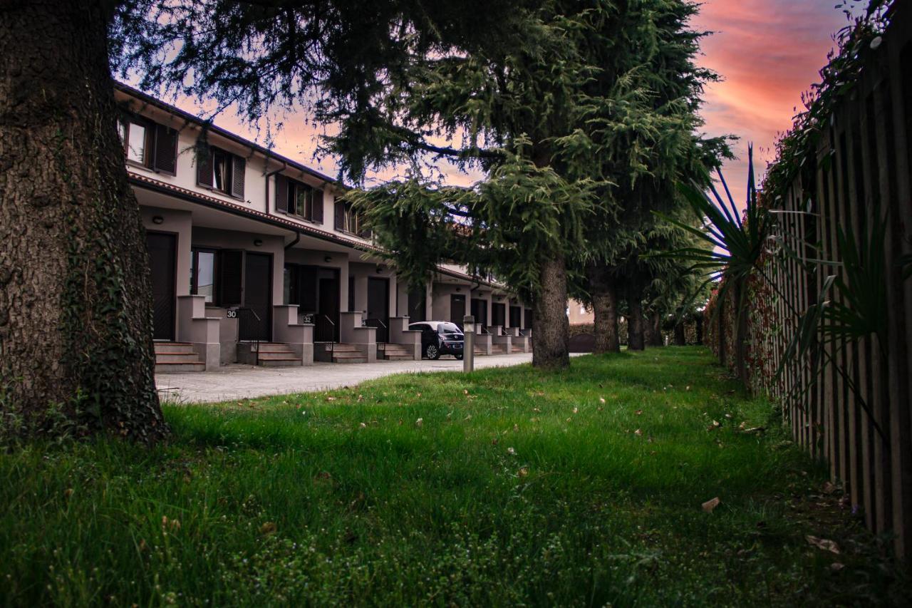 Hotel Sirio Medolago Esterno foto