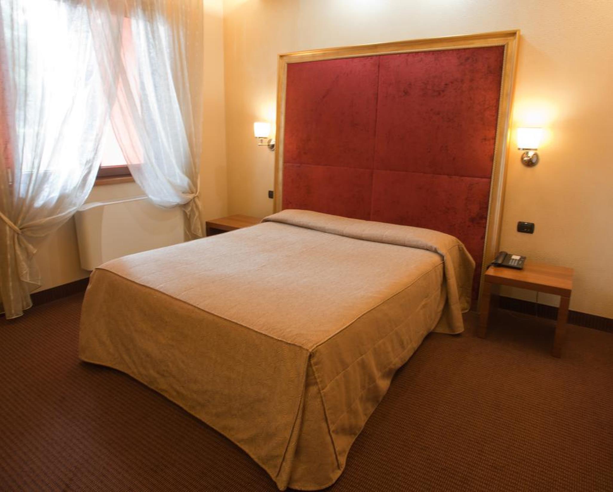 Hotel Sirio Medolago Esterno foto