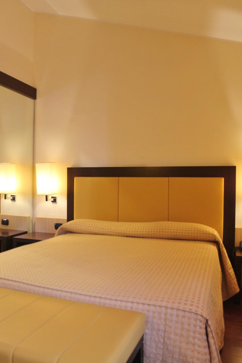 Hotel Sirio Medolago Esterno foto
